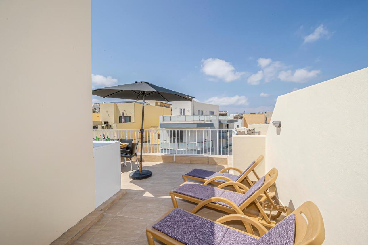 מליאהה Summer Breeze Penthouse With Private Hot Tub & Terrace With Panoramic Views, By Getawaysmalta מראה חיצוני תמונה