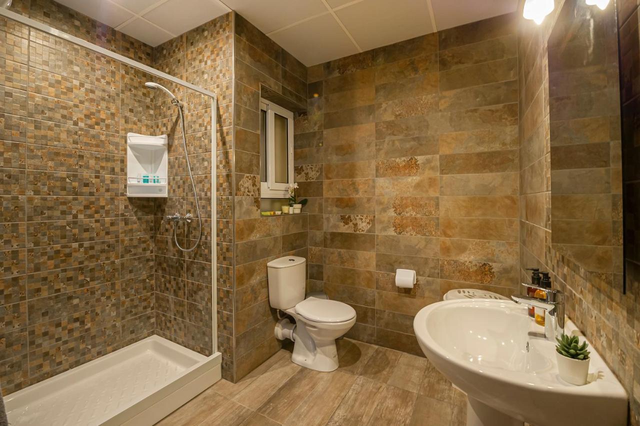 מליאהה Summer Breeze Penthouse With Private Hot Tub & Terrace With Panoramic Views, By Getawaysmalta מראה חיצוני תמונה